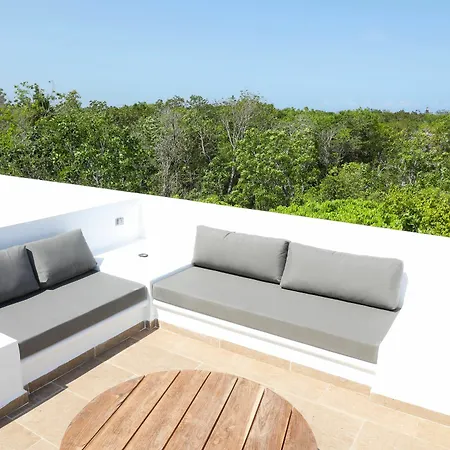 Martiki Condo 2 Bedroom Sleeps 4